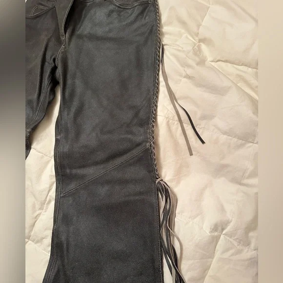 Harley Davidson Leather riding pants - Picture 5 of 11